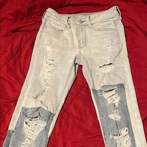 American Eagle Outfitters Light Blue Distressed Skinny Jeans